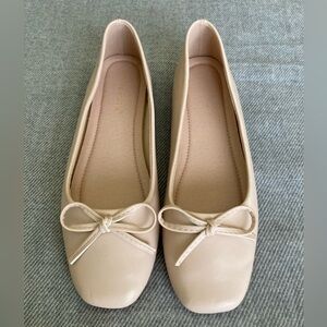 Nude Bow Ballet Flats